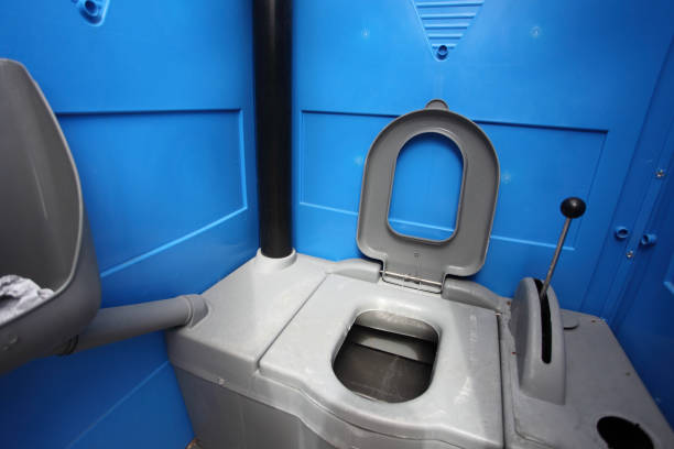 Portable Toilet Options We Offer in Lowell, MI